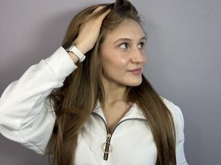 naughty camgirl photo LatrinaBrounson