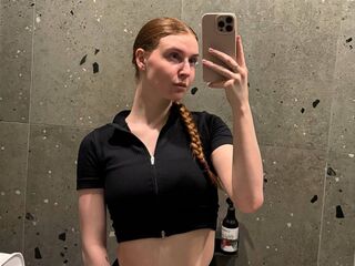 porn webcam photo LessieNunz