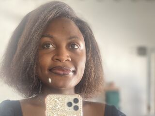 kinky video chat performer LilySalim