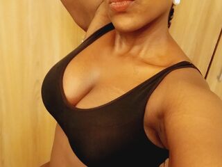 webcamgirl LindaeBrown