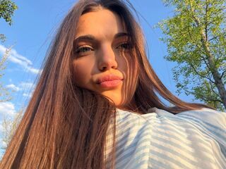 camgirl masturbating with sextoy LisabethBerczel