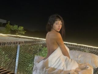 camgirl live porn cam LissHillton