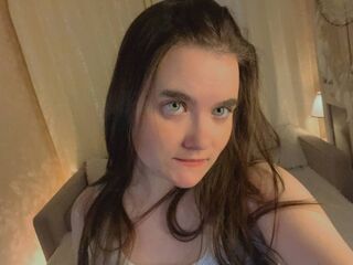 cam girl masturbating with sextoy LoisDarbyshire