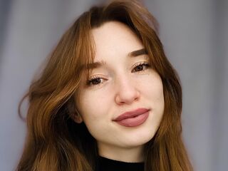 hot cam girl masturbating with vibrator LouieAldaco