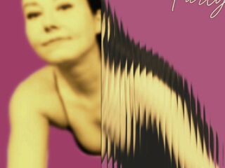 live cam girl pic LucyLevatto