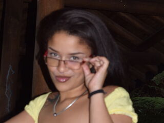 beautiful cam girl LunaRuselly