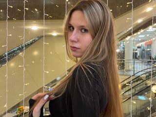 cam girl chat room LydaCentorino