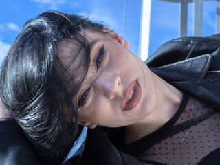 hot camwhore MadelynVelure