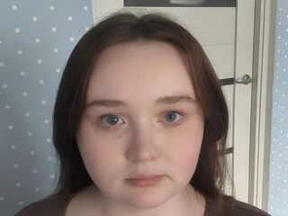 naughty camgirl masturbating MarylynLamarra