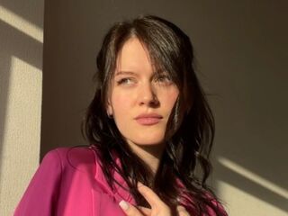 nude cam MaudGuerrido