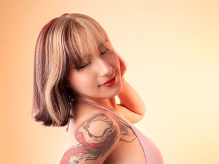 hot strip tease web cam MelodyVox