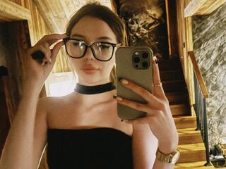 livesex video MiaForester