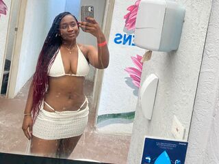 camgirl live sex photo MishelDaza