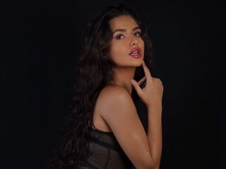 naked girl with cam fingering MissHazelnut