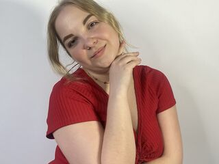 cam girl chatroom MonetEchegoyen