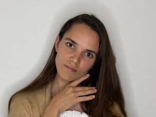 webcamgirl chatroom NancyPartinson