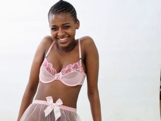 kinky cam NaomiBrookes