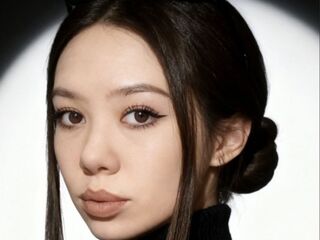hot webcamslut NeomiMesker