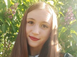 hot strip tease webcam RickiCriblez