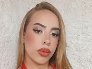camslut fingering pussy RubyGold