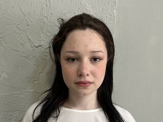 free live webcam chat SallyMilton