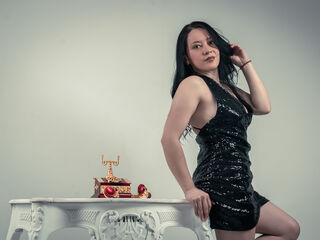 hot strip tease show SamNova