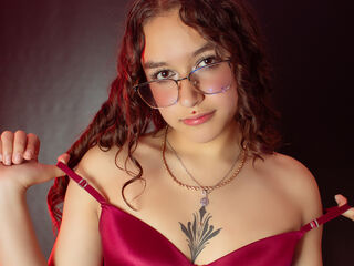 camwhore fingering pussy SaritaDay