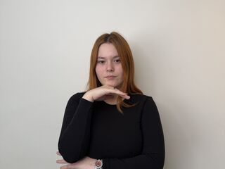 naked girl with cam SeasonBrause