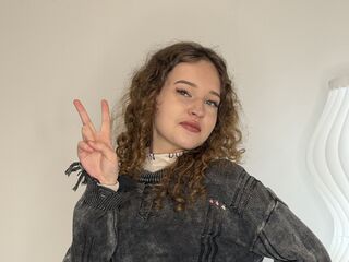 chat SherikaMantony