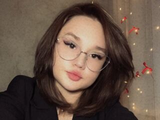 jasmin live cam ShielaQuam