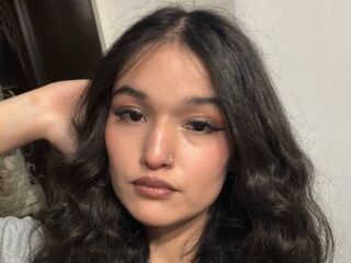 naked camgirl photo SorayaBenezra