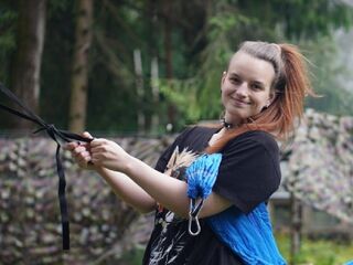 cam strip tease TiriaMercury