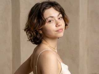 girl topless VandaCardwell