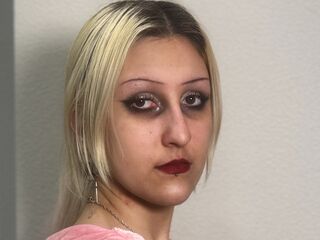 nude cam pic VictorinaHarvest