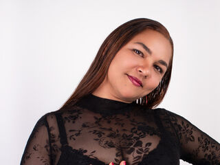 camslut VivianMoreau