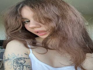 naughty camgirl fingering pussy WilliamSith