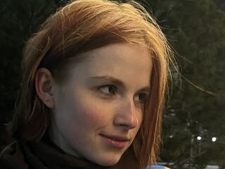 girl chatroom YumiMee