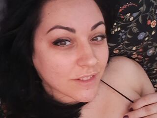 cam girl chat room ZoraNoir